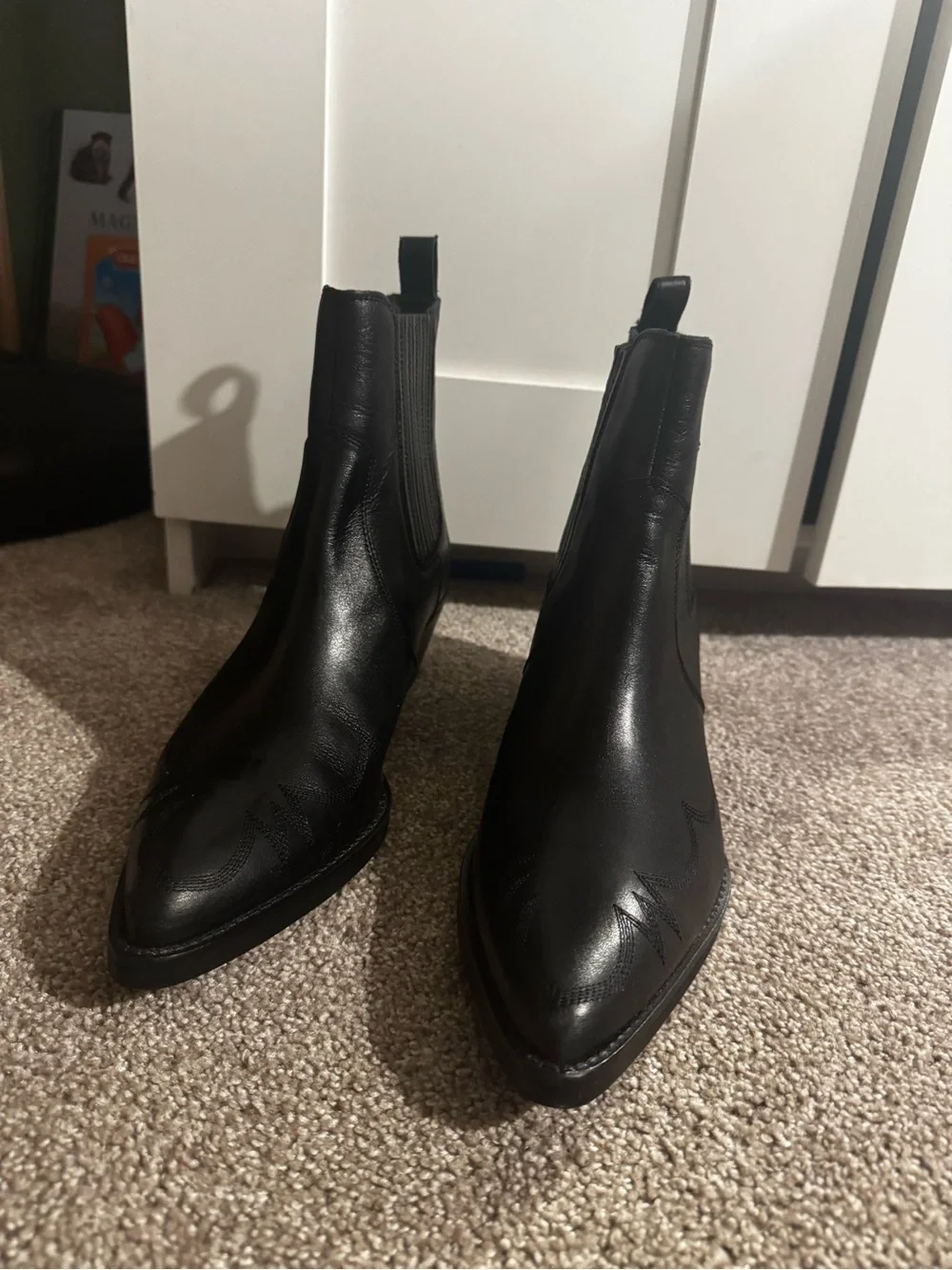 Zara Black Pointed Toe Leather Chelsea Booties